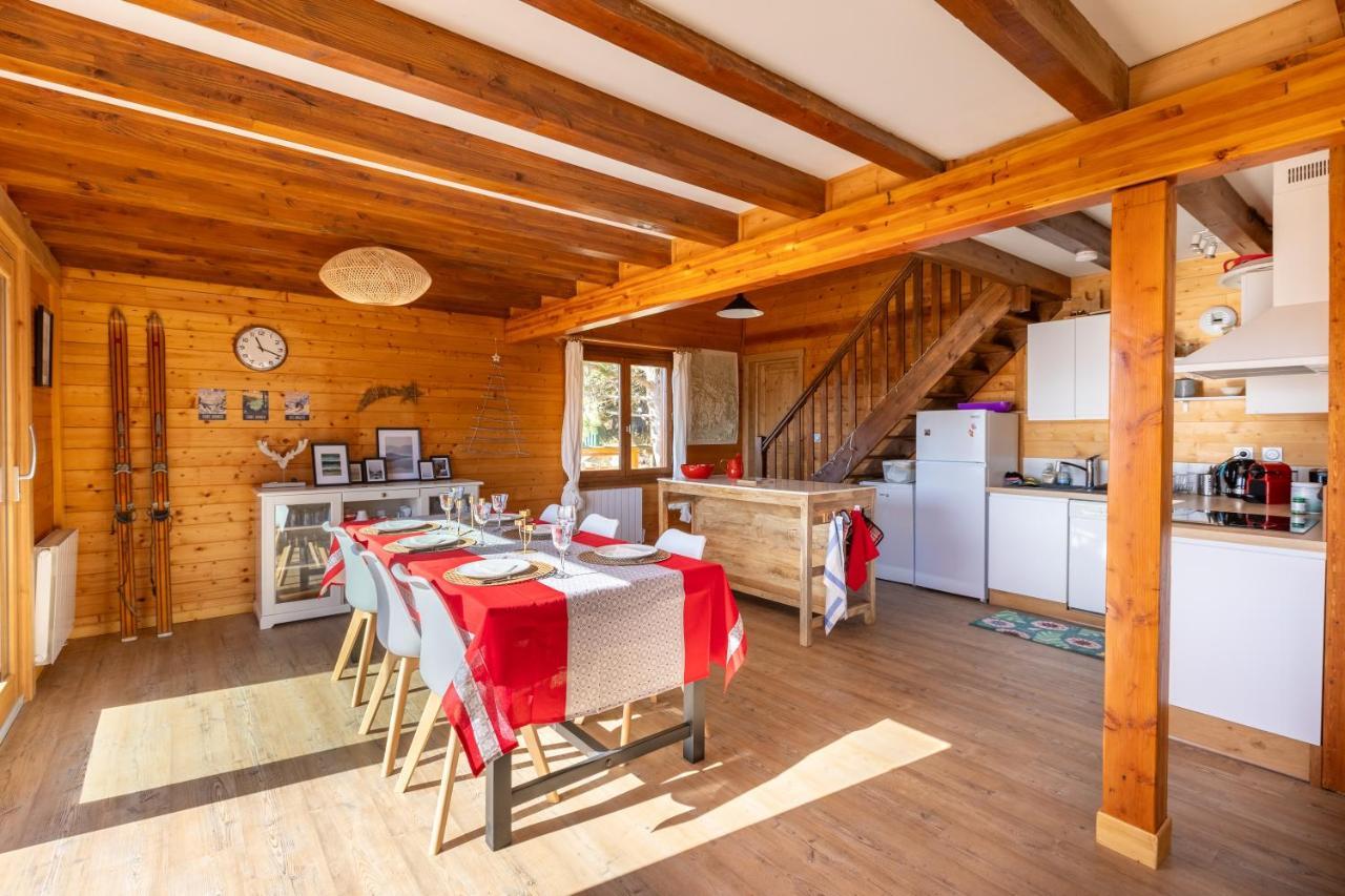 Chalet Les Tilleuls - Jolie Vue Montagne Et Lac Les Angles  Eksteriør billede